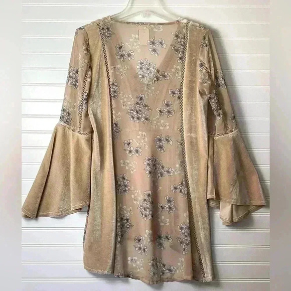 Women's Renaissance style blouse Medium Velvet Fairy Goth - Picture 6 of 11